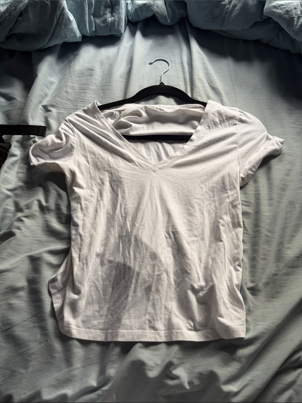 Old Navy White Short Sleeve V-Neck Tee